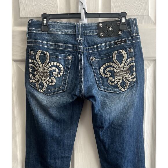 Miss Me Denim - MISS ME Women's Medium Wash Fleur-De-Lis Skinny JP604855 Mid-Rise Jeans Sz 28
